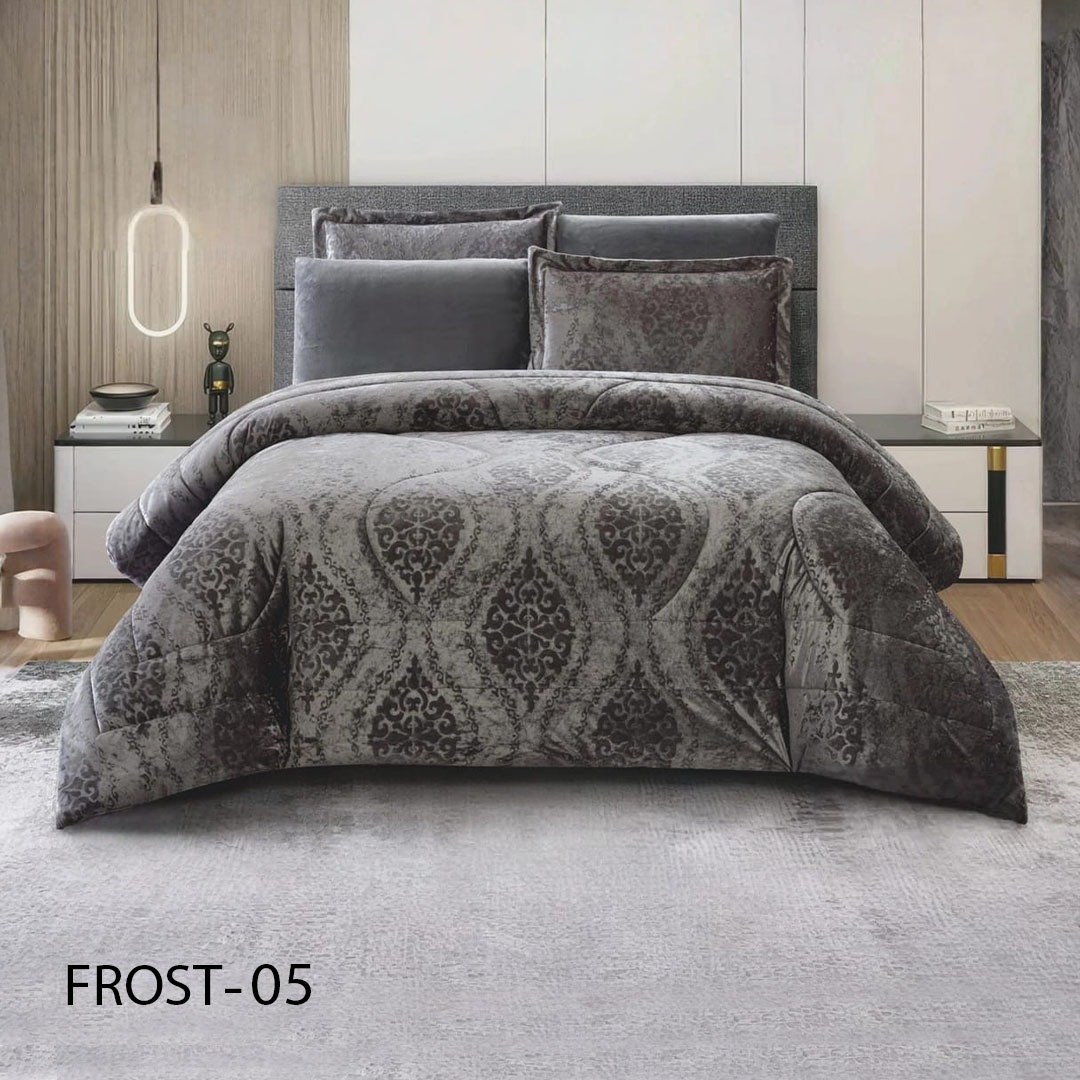 صورة واتساب بتاريخ 2025-10-08 في 19.52.38_1058a04a طقم لحاف فروست مزدوج كنج سايز 6 قطع شتوي - الصورة 1