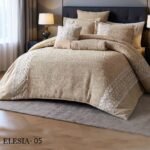 ⁦طقم لحاف اليسيا مزدوج كنج سايز 8 قطع شتوي⁩ - الصورة ⁦3⁩